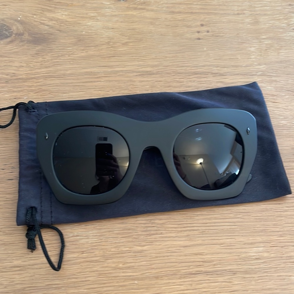 ROC Eyewear sunglasses in black matte